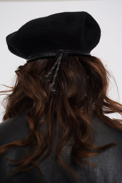 Unisex black beret hat in 100% wool felt, by SoonNoon in Stockholm